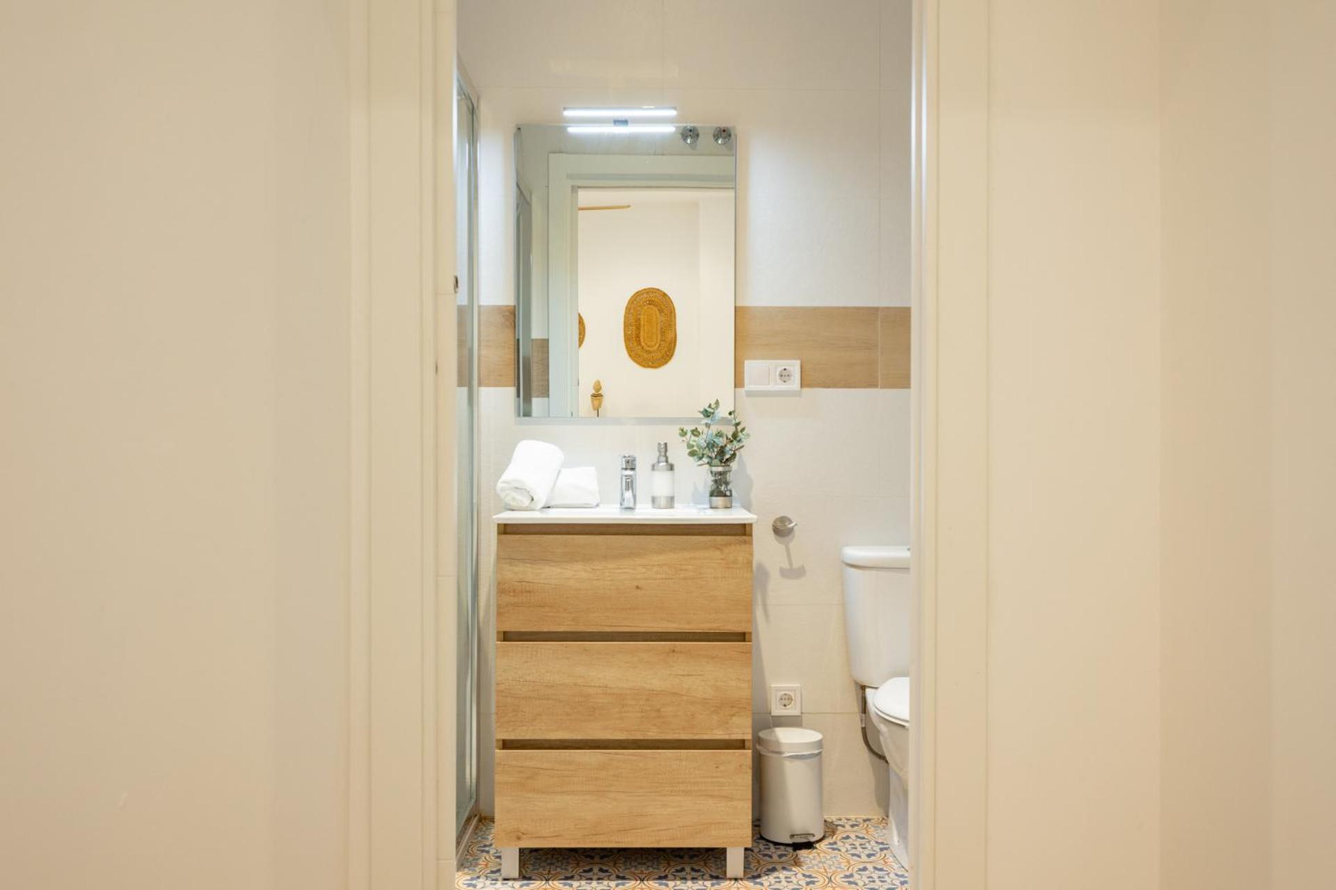 Isg Apartments Triana Estudio 2 Севилья Экстерьер фото